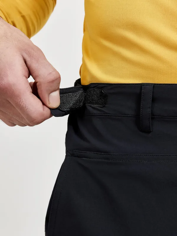 1910392-999000_ADV Explore Tech Pants M_Closeup4.jpg